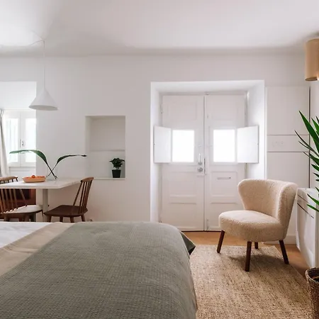 Апартаменти Alfama Regal