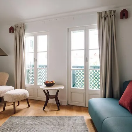 Апартаменти Alfama Regal