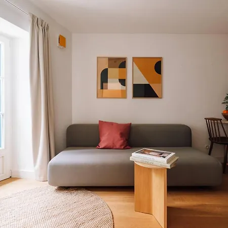 Apartament Alfama Regal *