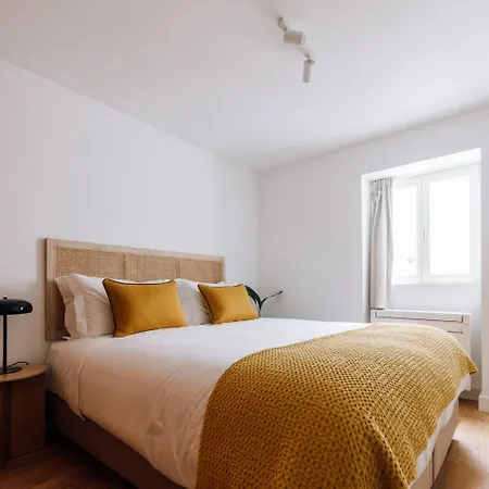 Διαμέρισμα Alfama Regal *